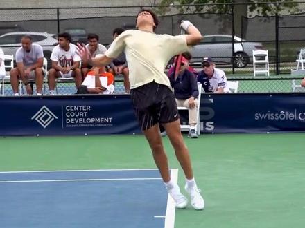 不仅象征着 不仅象征着